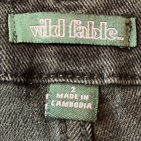 NWT Wild Fable Super High-Rise 2.5 inch inseam shorts size 2 - Picture 3 of 6